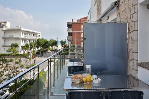 Apartamentos Castellmar Castelldefels Luaran gambar
